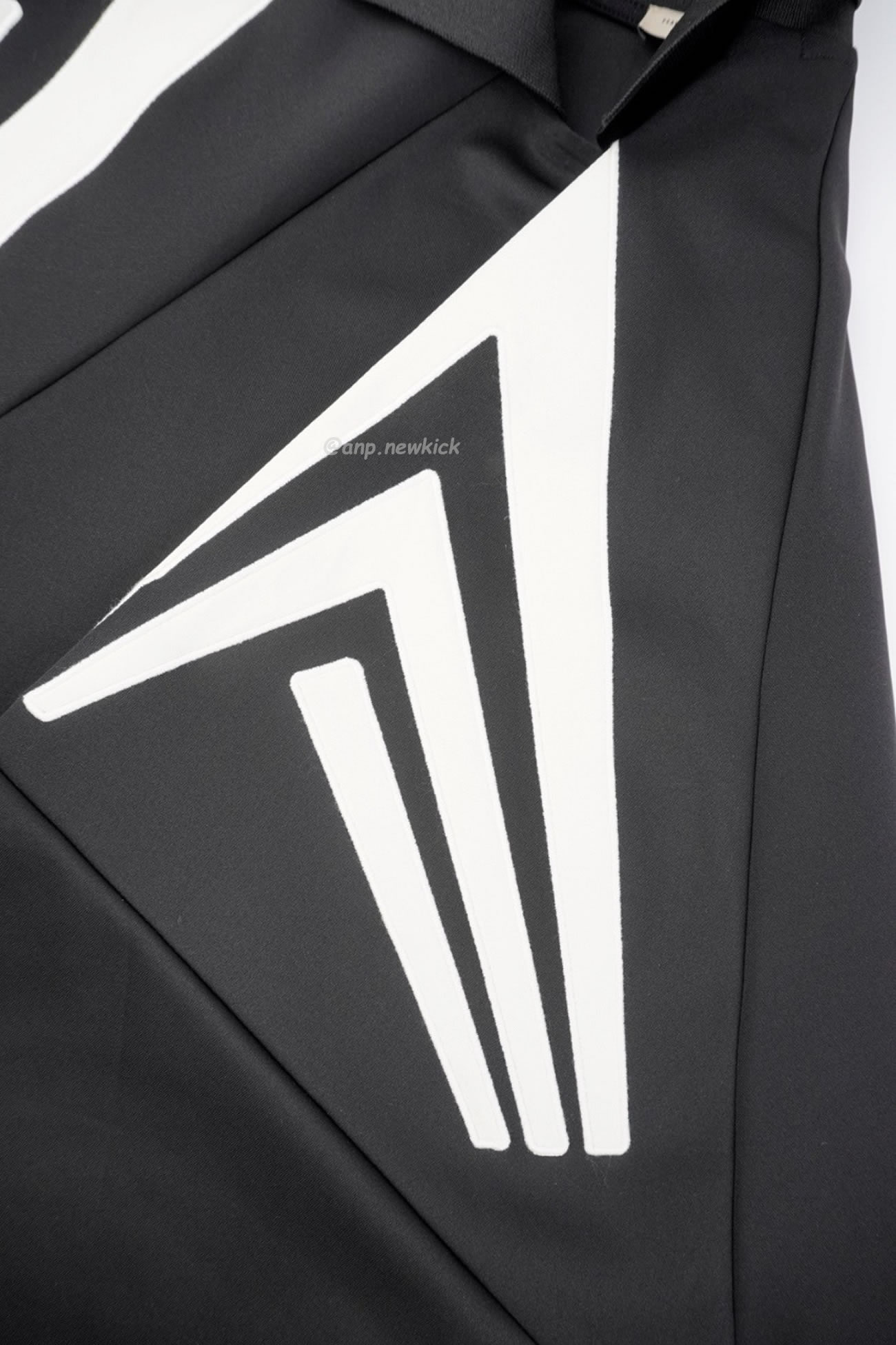 Fear Of God Athletics Goalie Jersey Black Fw23 (6) - www.newkick.vip